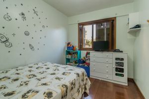 Image 17 - 217646