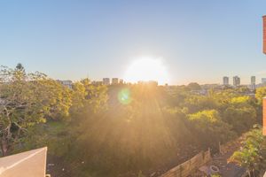 Image 16 - 217685