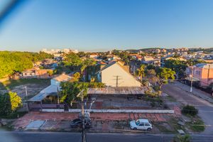 Image 17 - 217685