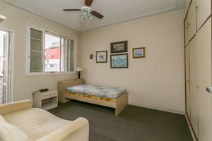 Image 14 - 217687