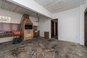 Image 26 - 217694