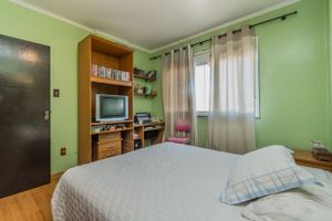 Image 13 - 217698