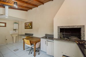 Image 29 - 217704