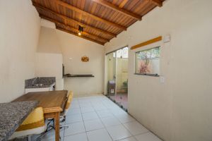 Image 31 - 217704
