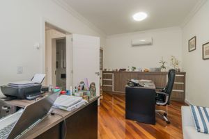 Image 39 - 217734