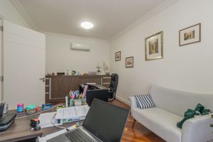 Image 40 - 217734