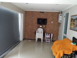 Image 10 - 217758