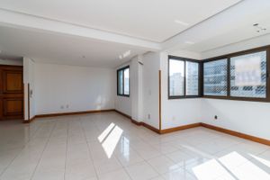 Image 6 - 217761