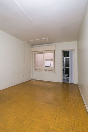 Image 7 - 217772