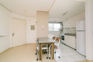 Image 12 - 217797