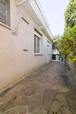 Image 36 - 217805