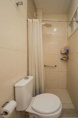 Image 35 - 217812