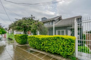 Image 85 - 217812