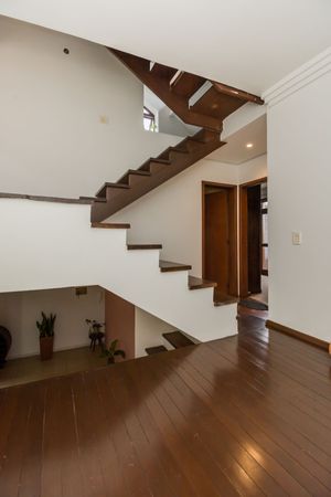 Image 21 - 217877