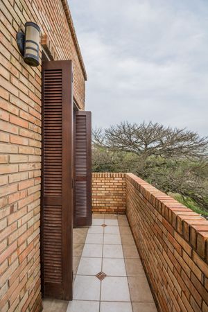 Image 29 - 217877