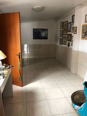 Image 3 - 217901