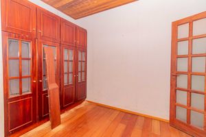 Image 32 - 217917