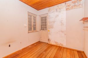 Image 34 - 217917
