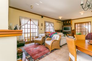 Image 34 - 217931