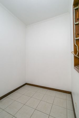 Image 30 - 217938