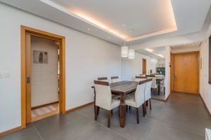 Image 10 - 217957
