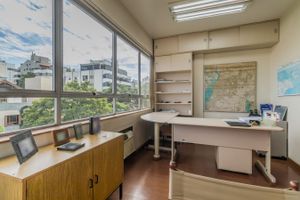 Image 3 - 217988