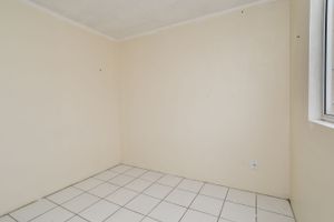 Image 11 - 217995