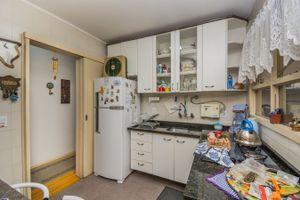 Image 23 - 218097