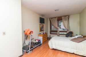 Image 13 - 218136