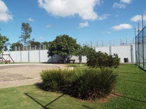 Image 35 - 218232