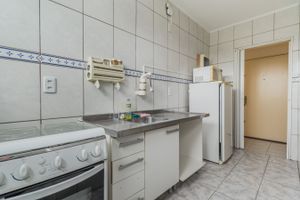 Image 13 - 218268