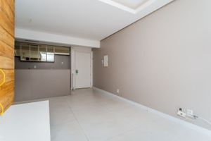 Image 3 - 218288