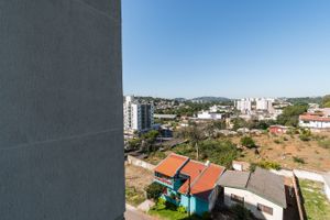 Image 10 - 218300