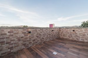 Image 19 - 218315