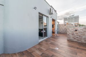Image 20 - 218315
