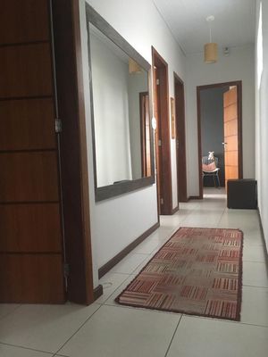Image 19 - 218351