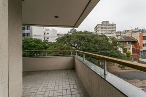 Image 17 - 218388