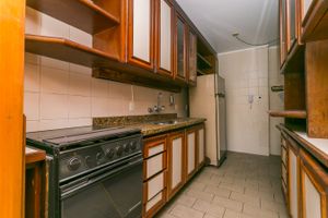 Image 29 - 218388