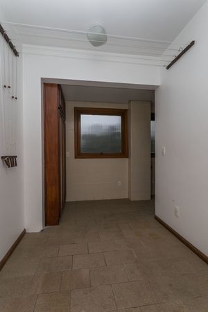 Image 31 - 218388