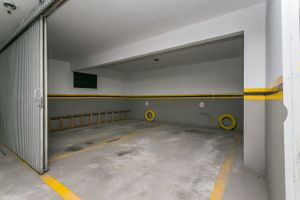 Image 34 - 218388