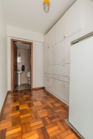 Image 34 - 218394