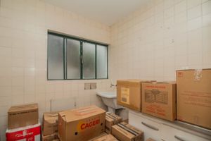 Image 3 - 218469