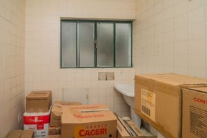 Image 4 - 218469