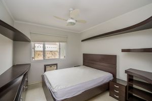 Image 13 - 218472