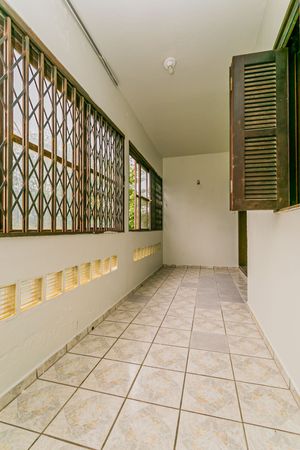 Image 28 - 218485