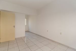 Image 15 - 218492