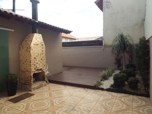 Image 5 - 218526