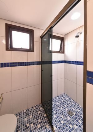 Image 19 - 218559