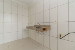 Image 15 - 218584