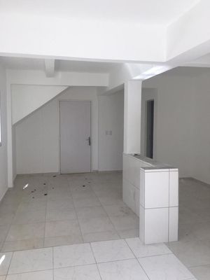 Image 11 - 218630